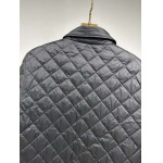 2025年11月14日秋冬新作Pradaダウンジャケット高品質人気商品/QIU工場