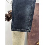 2025年11月14日秋冬新作LOEWEジーパン高品質人気商品/QIU工場