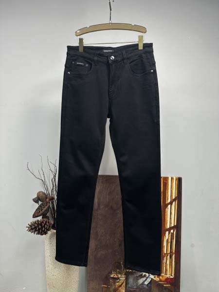 2025年11月14日秋冬新作Burberryジーパン高品質人気商品/QIU工場