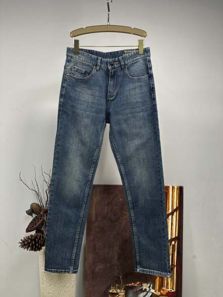 2025年11月14日秋冬新作Burberryジーパン高品質人気商品/QIU工場