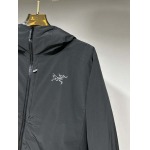 2025年11月14日秋冬新作ARCTERYXダウンジャケット高品質人気商品女性用/QIU工場