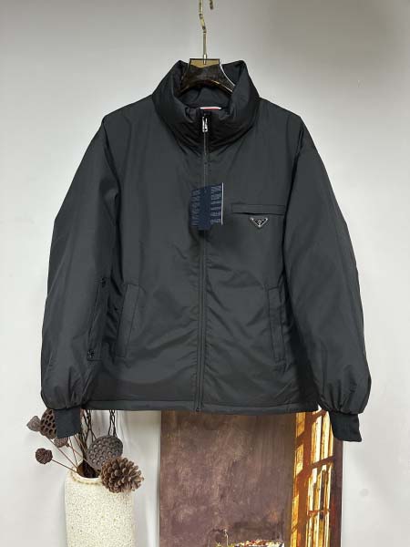 2025年11月17日秋冬新作pradaダウンジャケット高品...