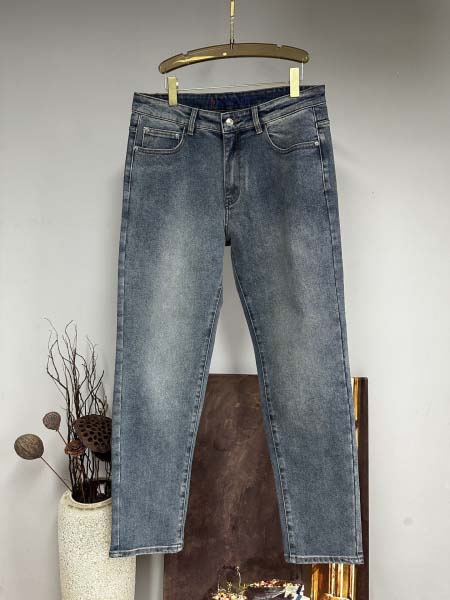 2025年11月17日秋冬新作MONCLERジーパン高品質人...