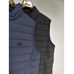 2025年11月17日秋冬新作ARMANIダウンベスト高品質人気商品/QIU工場