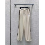 2025年11月18日入荷秋冬新作Fendi 上下ファッション/誕生日プレゼント/贈り物 can工場