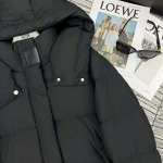 2025年11月18日入荷秋冬新作Loeweダウンジャケットファッション/誕生日プレゼント/贈り物 can工場