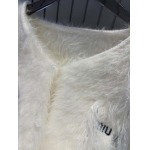 2025年11月18日入荷秋冬新作miumiuニット/セーター ファッション/誕生日プレゼント/贈り物 can工場