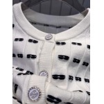 2025年11月18日入荷秋冬新作Chanel ニット/セーターファッション/誕生日プレゼント/贈り物 can工場