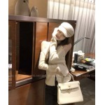 2025年11月18日入荷秋冬新作YSL ニット ファッション/誕生日プレゼント/贈り物 can工場