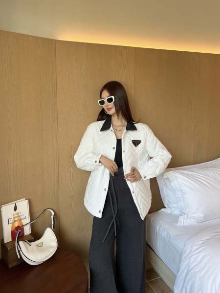 2025年11月18日入荷秋冬新作PRADA ジャケットファ...