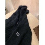 2025年11月18日入荷秋冬新作miumiu ニット/セーターファッション/誕生日プレゼント/贈り物 can工場