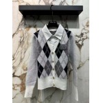 2025年11月18日入荷秋冬新作MIUMIU ニット/セーターファッション/誕生日プレゼント/贈り物 can工場