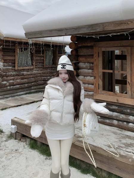 2025年11月20日入荷秋冬新作シャネル ダウンジャケット...