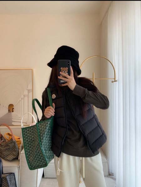 2025年11月22日入荷秋冬新作MONCLERダウンジャケ...