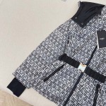 2025年11月22日入荷秋冬新作Fendiダウンジャケットファッション/誕生日プレゼント/贈り物 can工場