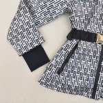 2025年11月22日入荷秋冬新作Fendiダウンジャケットファッション/誕生日プレゼント/贈り物 can工場