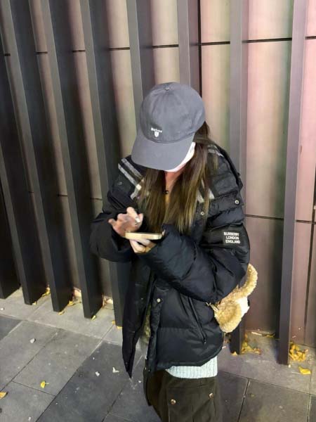 2025年11月22日入荷秋冬新作BURBERRYダウンジャ...