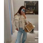 2025年11月23日入荷秋冬新作Diorダウンジャケットファッション/誕生日プレゼント/贈り物 can工場