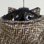 2025年11月23日入荷秋冬新作Fendiダウンジャケットファッション/誕生日プレゼント/贈り物 can工場