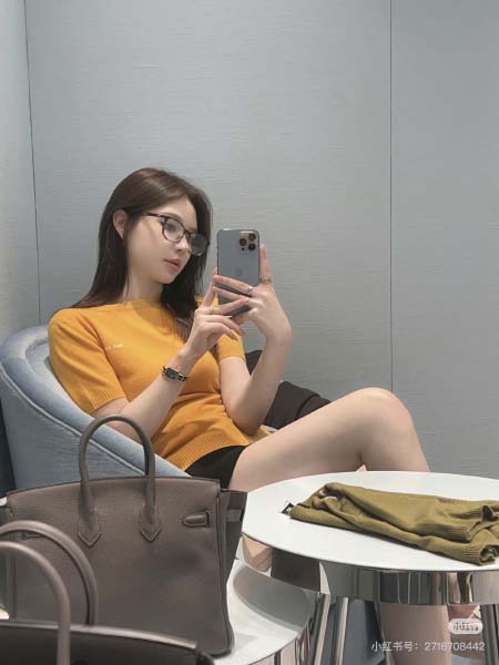 2025年11月24日入荷秋冬新作miumiu カーディガン...