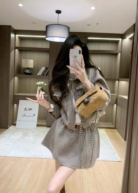 2025年11月24日入荷秋冬新作miumiuセット ファッ...