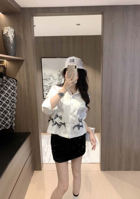 2025年11月24日入荷秋冬新作miumiuシャツ ファッ...