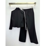 2025年11月24日入荷秋冬新作miumiuセット ファッション/誕生日プレゼント/贈り物 can工場