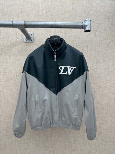 2025年11月27日秋冬新作Louis Vuittonジャ...