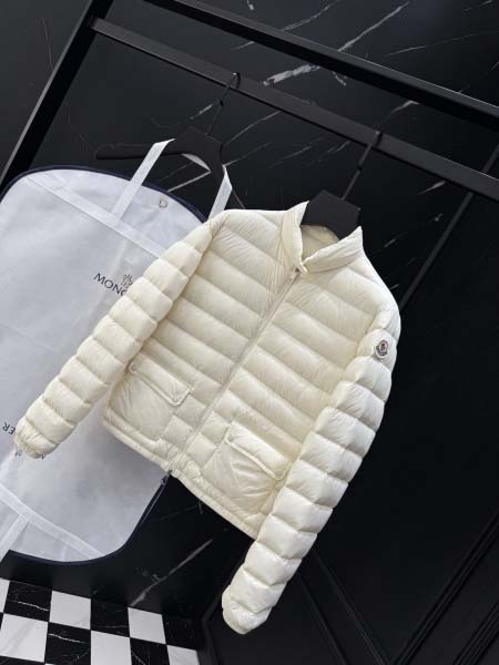 2025年12月3日秋冬新作Monclerダウンジャケット高品質人気商品/LDF工場