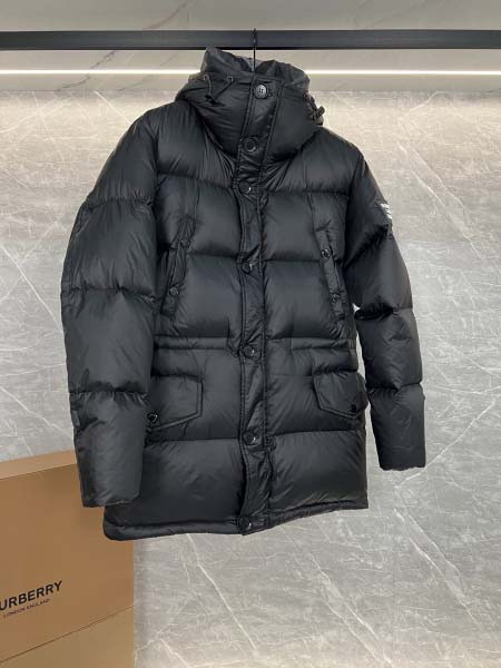 2025年12月3日秋冬新作Burberryダウンジャケット高品質人気商品/LDF工場
