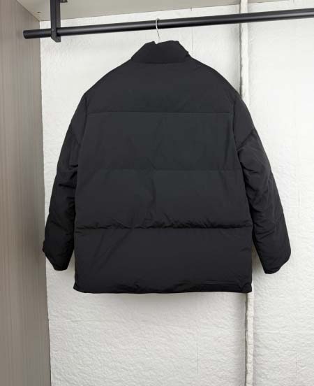 2025年12月3日秋冬新作Pradaダウンジャケット高品質人気商品/LDF工場