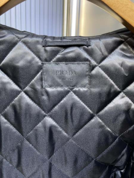 2025年12月4日秋冬新作Prada綿の服高品質人気商品/LDF工場