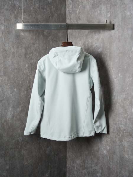 2025年12月5日秋冬新作ARCTERYXジャケット高品質人気商品/LDF工場