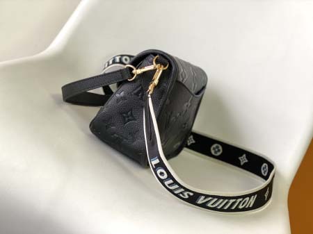 2025年12月10日入荷Louis Vuitton バッグ高品質新作/誕生日プレゼント/ZC工場