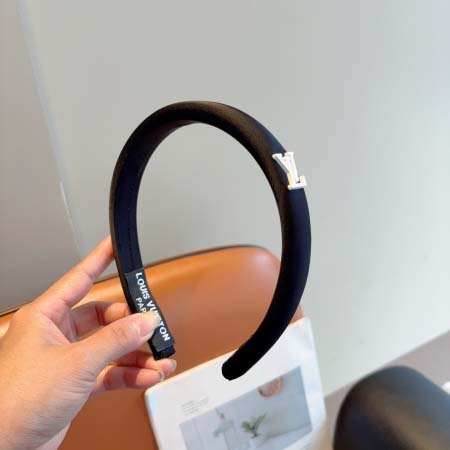 2025年12月10日入荷新品Louis Vuittonカチューシャギフト/誕生日/記念品/アクセサリーkaka工場