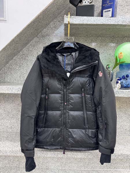 2025年12月14日入荷新作Monclerダウンジャケット秋冬高品質/人気/限定版/Knt工場