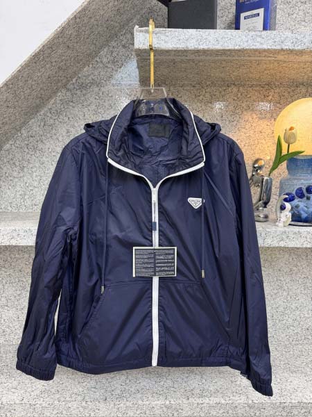 2025年12月14日入荷新作Pradaジャケット秋冬高品質/人気/限定版/Knt工場