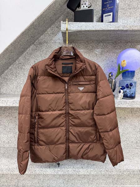 2025年12月14日入荷新作Pradaダウンジャケット秋冬高品質/人気/限定版/Knt工場