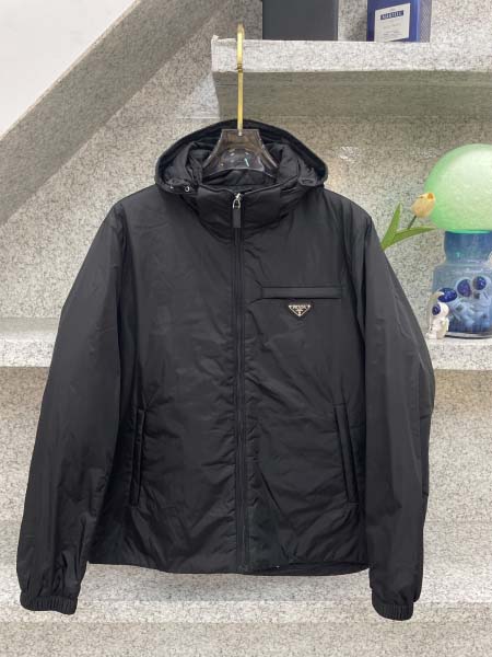 2025年12月14日入荷新作Pradaダウンジャケット秋冬高品質/人気/限定版/Knt工場