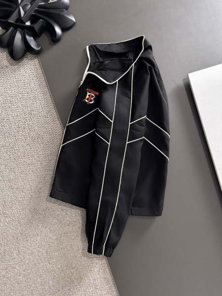 2025年11月18日秋冬新作Burberryジャケット人気商品/XQY工場