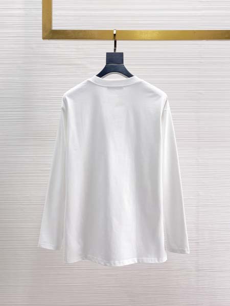 2025年11月19日秋冬新作Miumiuアンダーシャツ人気商品/XQY工場