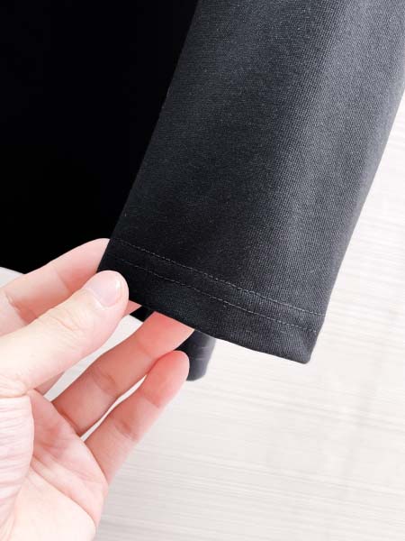 2025年11月19日秋冬新作Burberryアンダーシャツ人気商品/XQY工場