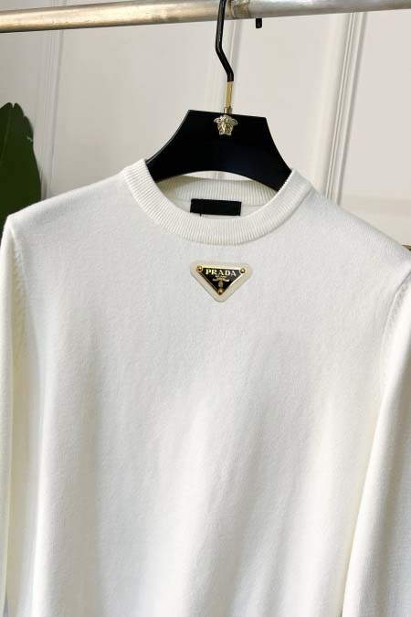 2025年11月19日秋冬新作Pradaセーター人気商品/XQY工場