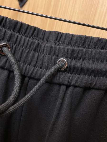 2025年12月22日秋冬新作Gucciスラックス高品質人気商品/XQY工場