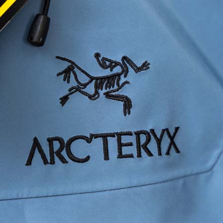 2025年12月23日秋冬新作ARCTERYXダウンジャケット人気商品/XQY工場