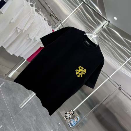 2025年12月24日入荷秋冬新作Balenciaga半袖 tシャツ/XQY工場