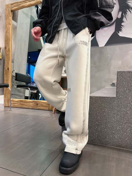 2025年12月26日秋冬新作miumiuスラックス/運動ズボン超厳選★入手困難高品質人気商品/TY工場