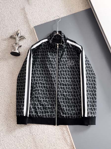 2025年12月26日VALENTINO秋冬新作上下人気商品/TY工場