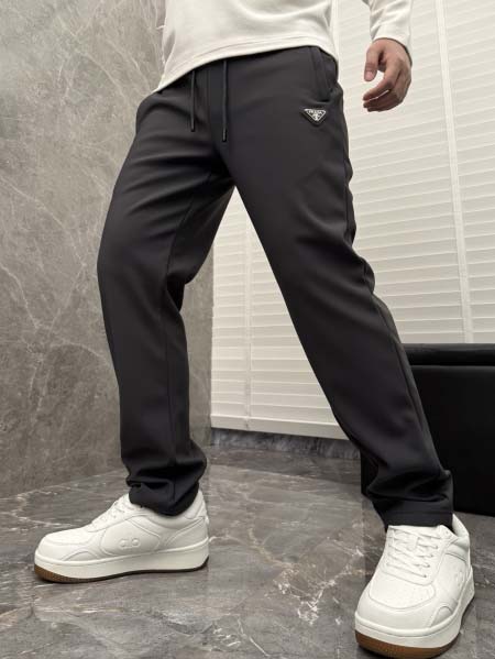 2025年12月30日新作Pradaズボン秋冬高級品/DM工場