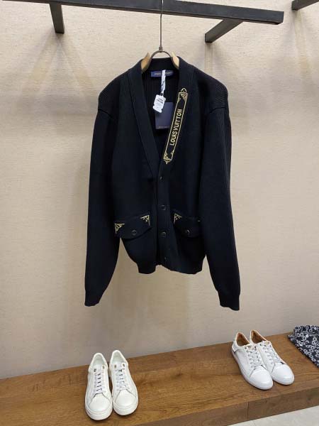 2025年12月3日秋冬新作Louis Vuitton ニッ...